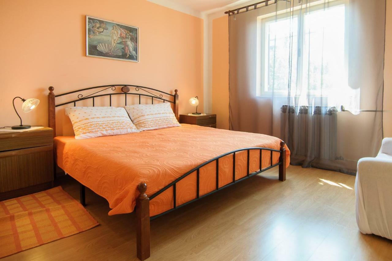 Apartments Nives Poreč Eksteriør billede