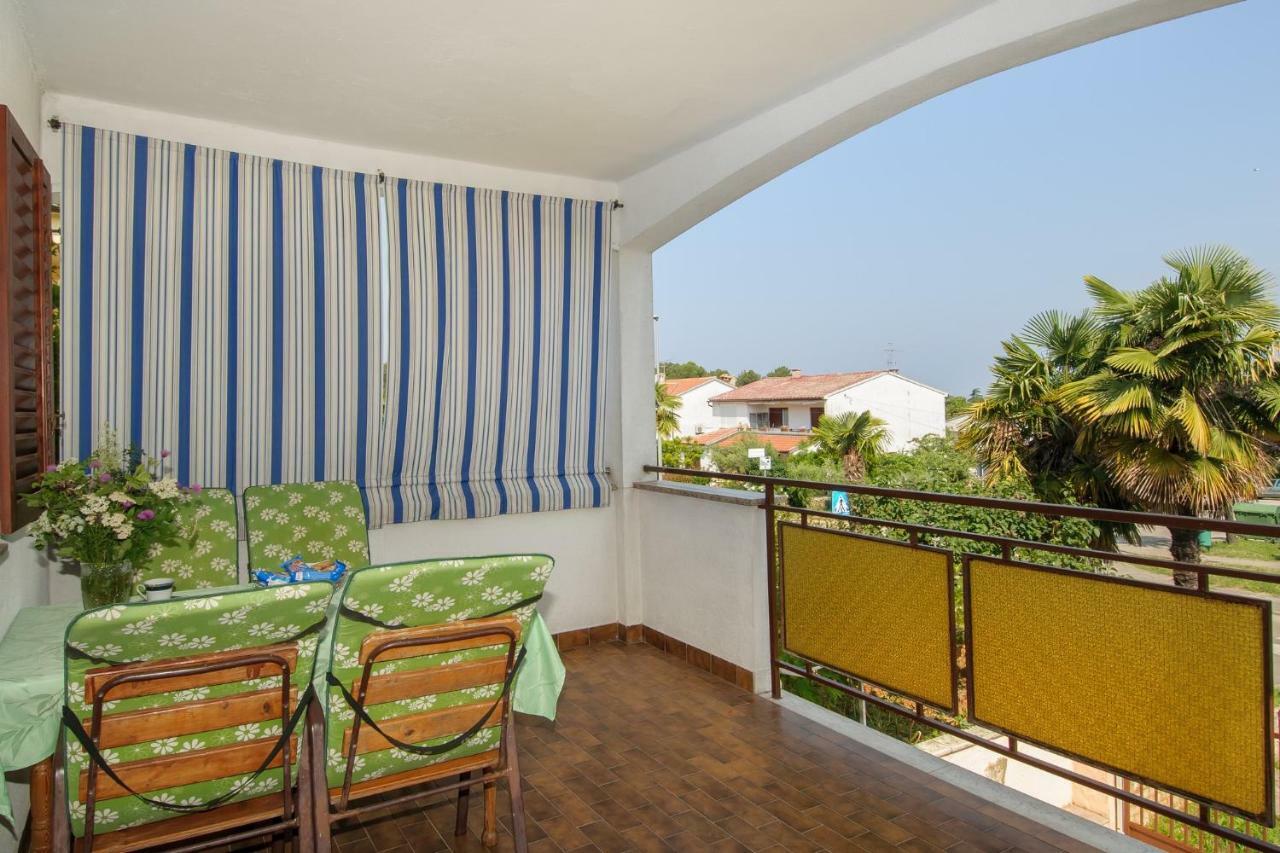 Apartments Nives Poreč Eksteriør billede