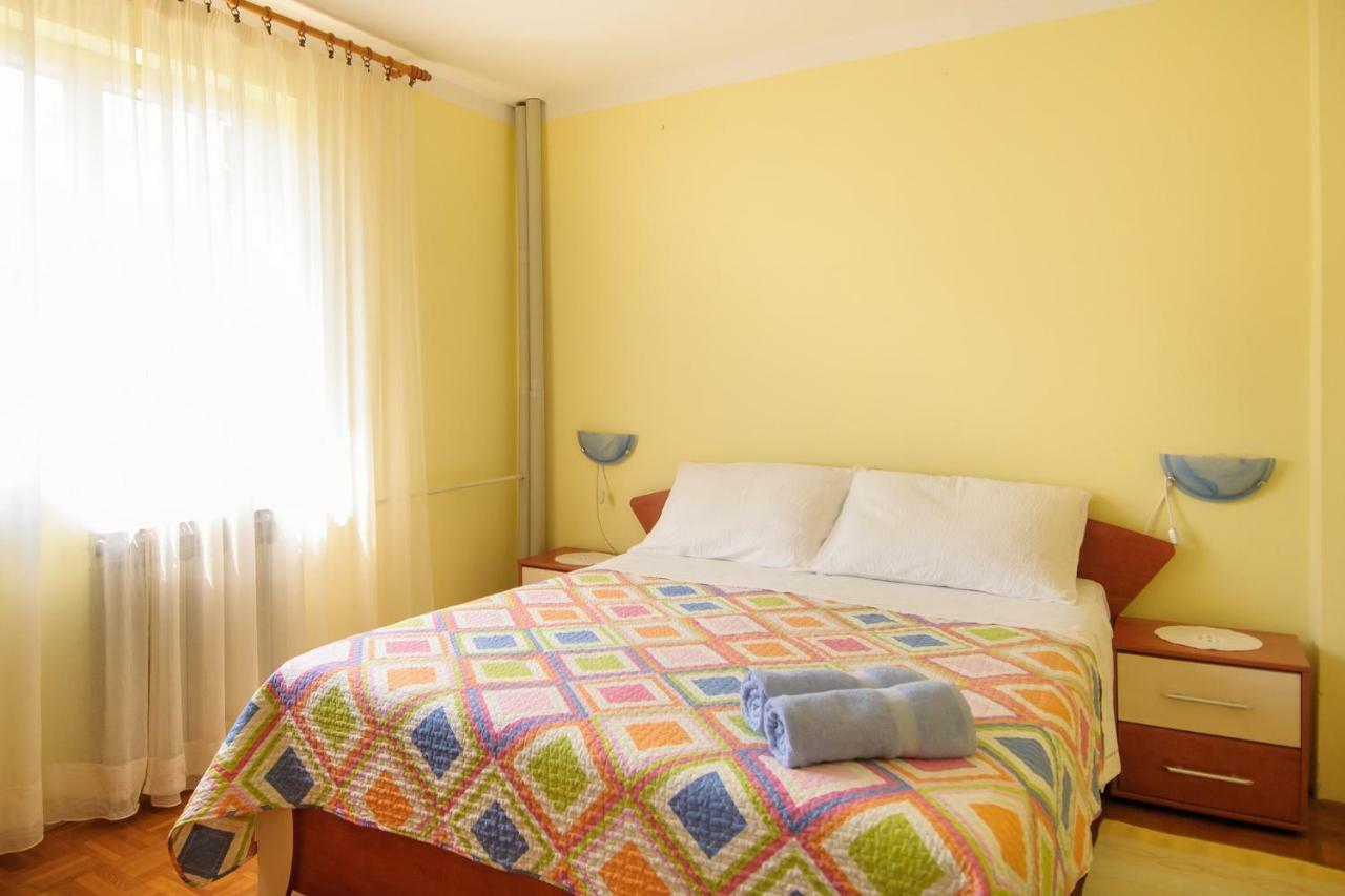 Apartments Nives Poreč Eksteriør billede
